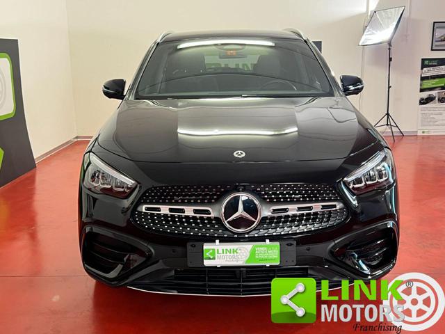MERCEDES-BENZ GLA 200 usata, con Airbag
