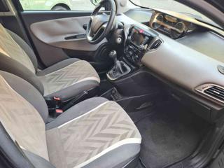 LANCIA Ypsilon usata, con Controllo trazione