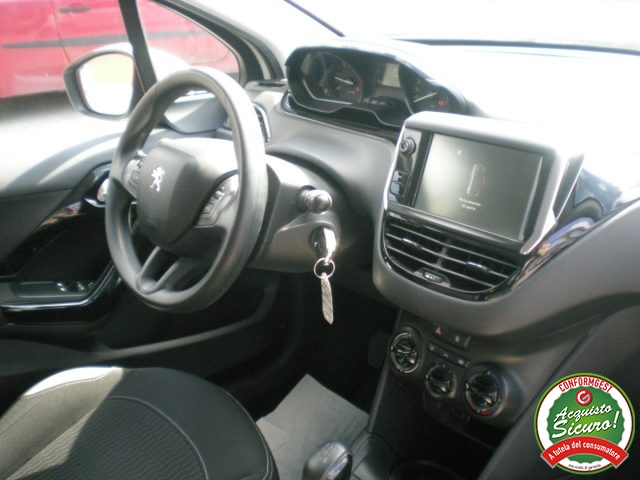 PEUGEOT 208 usata, con ESP
