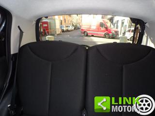 TOYOTA Aygo usata, con Specchietto retrovisore con funzione antiabbagliamento