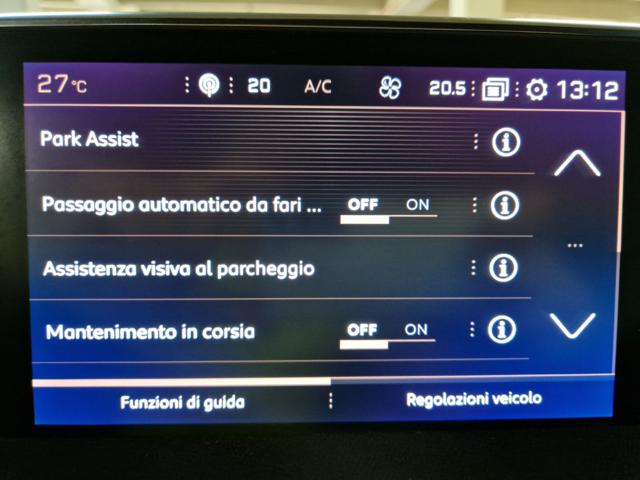 PEUGEOT 5008 usata, con Fari LED
