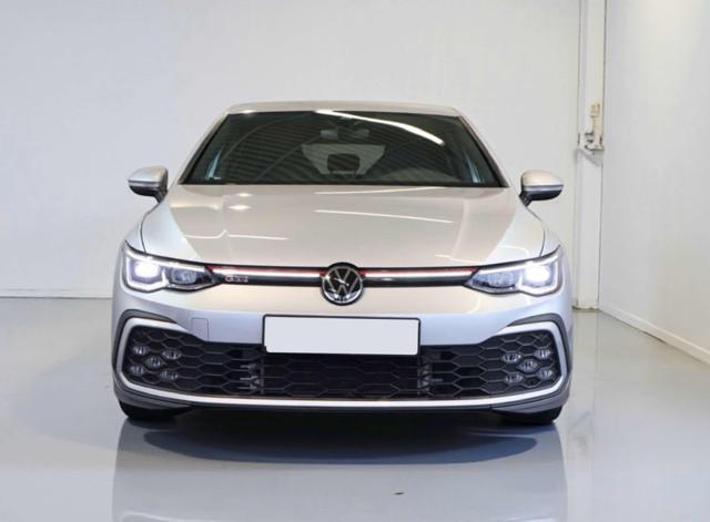 VOLKSWAGEN Golf usata, con Airbag