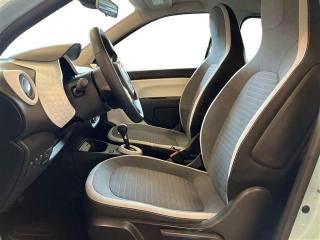 RENAULT Twingo usata, con Controllo automatico clima