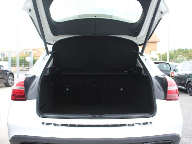 MERCEDES-BENZ GLA 200 usata, con MP3