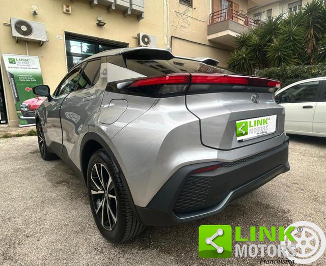 TOYOTA C-HR usata, con Climatizzatore