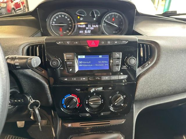 LANCIA Ypsilon usata, con Immobilizzatore elettronico