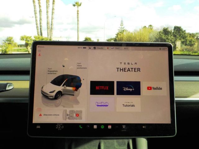 TESLA Model Y usata, con Riconoscimento dei segnali stradali