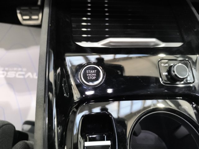 AUDI Q3 usata, con Volante in pelle