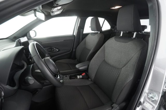 TOYOTA Yaris Cross usata 2