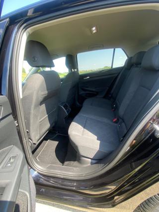 VOLKSWAGEN Golf usata, con Sistema di navigazione