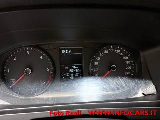 VOLKSWAGEN Caravelle usata, con MP3