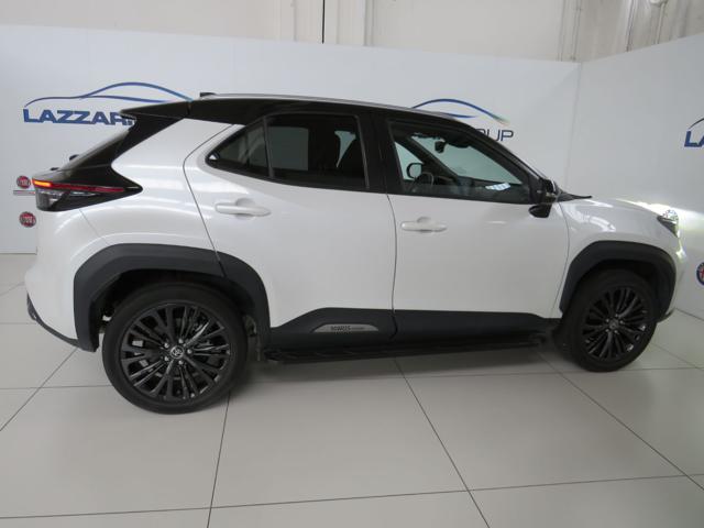 TOYOTA Yaris Cross usata, con Autoradio