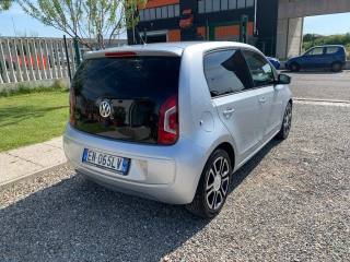 VOLKSWAGEN up! usata, con Alzacristalli elettrici