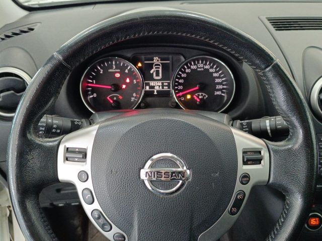 NISSAN Qashqai usata, con Sedile posteriore sdoppiato