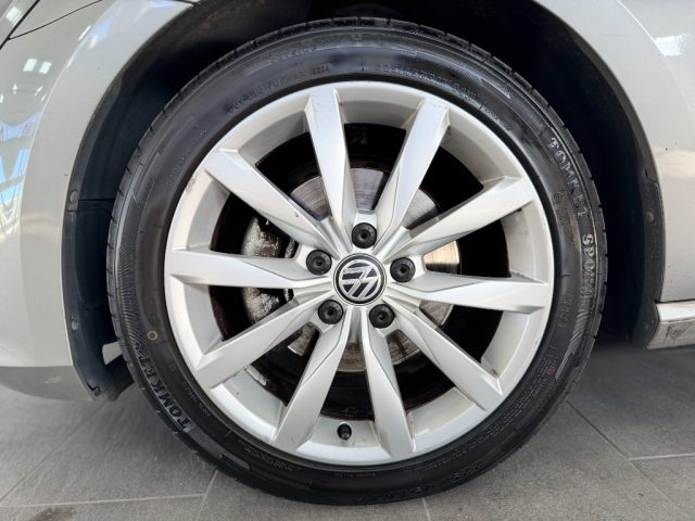 VOLKSWAGEN Golf usata, con Isofix