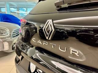RENAULT Captur usata, con Controllo automatico clima