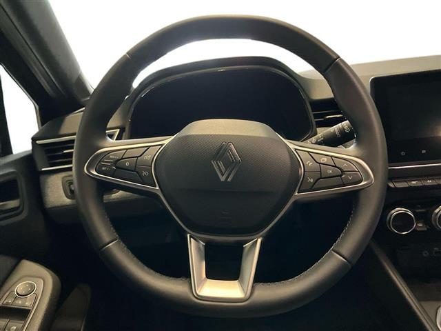 RENAULT Clio usata, con Sensori di parcheggio posteriori