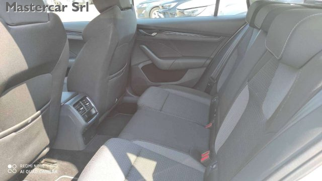 SKODA Octavia usata, con Park Distance Control
