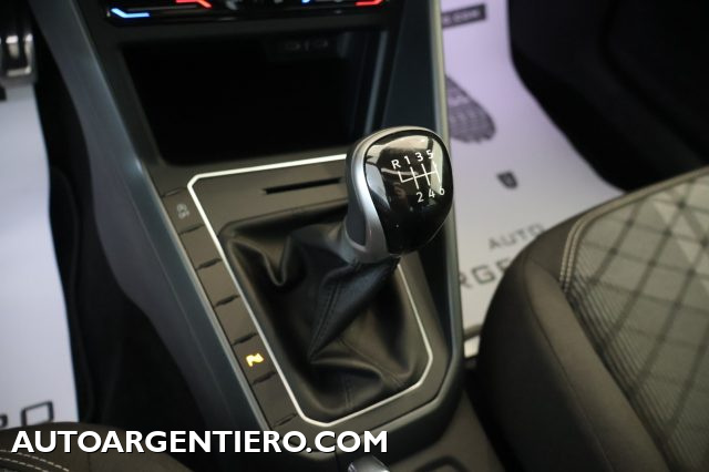 VOLKSWAGEN Taigo usata, con Fendinebbia