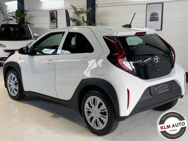 TOYOTA Aygo X usata, con Autoradio