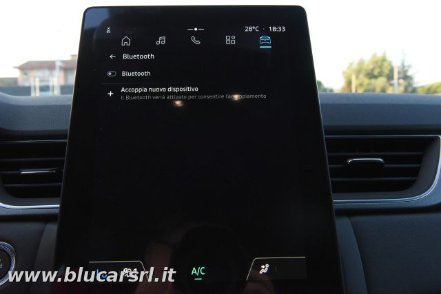 RENAULT Captur usata 17