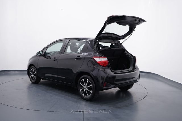 TOYOTA Yaris usata 28