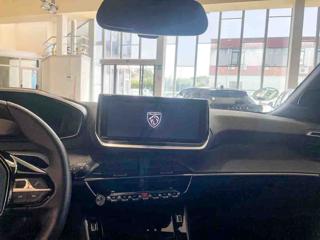 PEUGEOT 2008 usata, con Controllo automatico clima