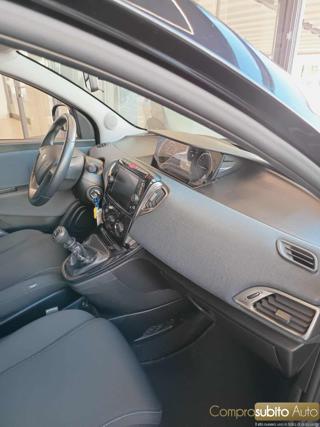 LANCIA Ypsilon usata, con Sedile posteriore sdoppiato