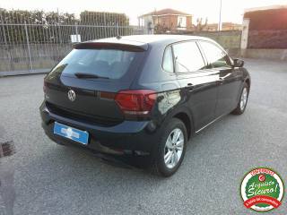 VOLKSWAGEN Polo usata, con Autoradio