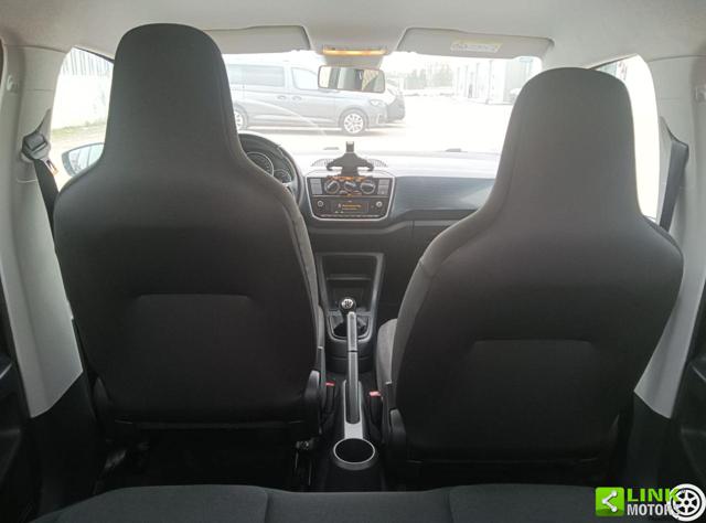 VOLKSWAGEN up! usata, con Sedile posteriore sdoppiato