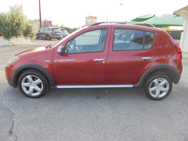 DACIA Sandero usata, con Immobilizzatore elettronico