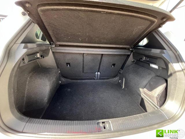 VOLKSWAGEN Tiguan usata, con Park Distance Control