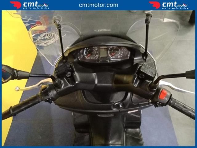 SUZUKI Burgman UH 200 usata 9