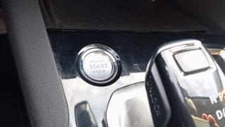 PEUGEOT 3008 usata, con Airbag testa