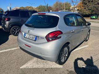 PEUGEOT 208 usata, con Airbag laterali