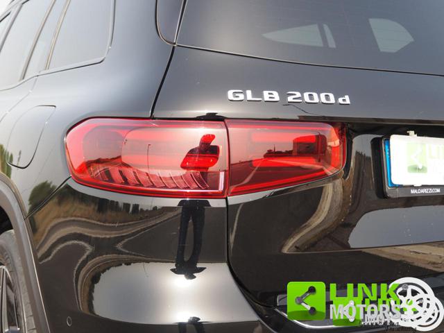 MERCEDES-BENZ GLB 200 usata 27