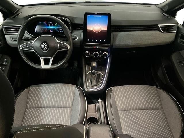 RENAULT Clio usata, con Controllo automatico clima
