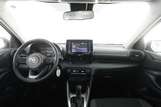 TOYOTA Yaris usata 9