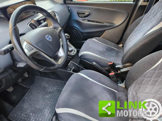 LANCIA Ypsilon usata, con ESP