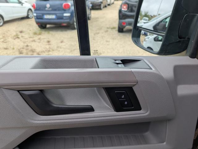 VOLKSWAGEN Crafter usata, con Controllo vocale