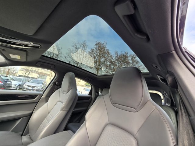PORSCHE Cayenne usata, con Cronologia tagliandi