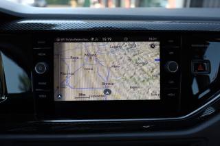 VOLKSWAGEN Taigo usata, con Fari full-led