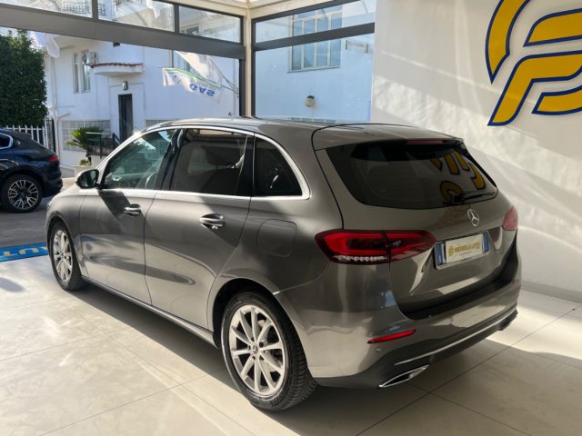 MERCEDES-BENZ B 200 usata, con Autoradio