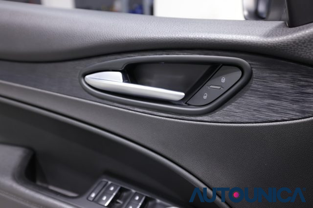 ALFA ROMEO Stelvio usata, con Luci diurne