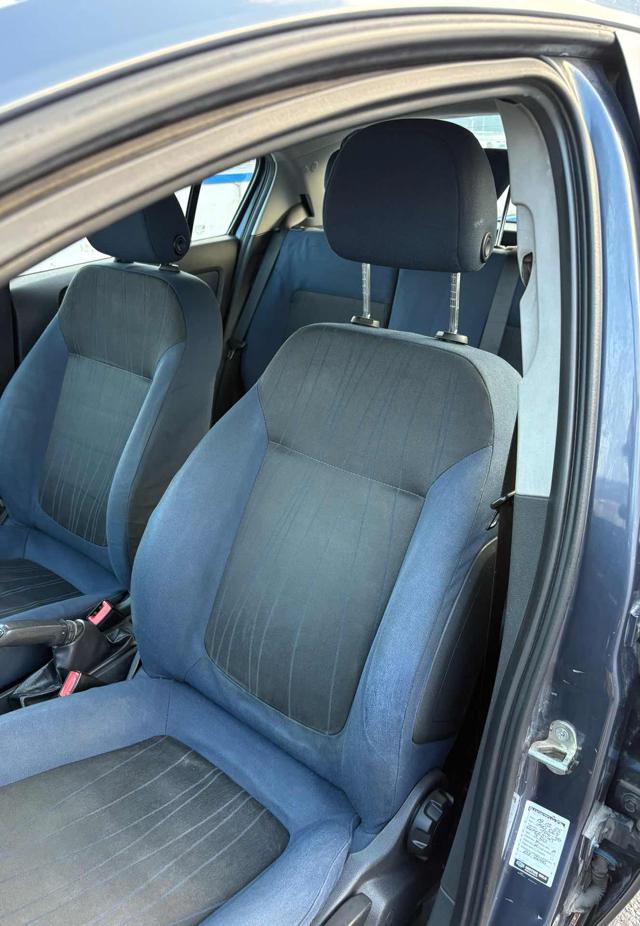 OPEL Corsa usata, con Chiusura centralizzata