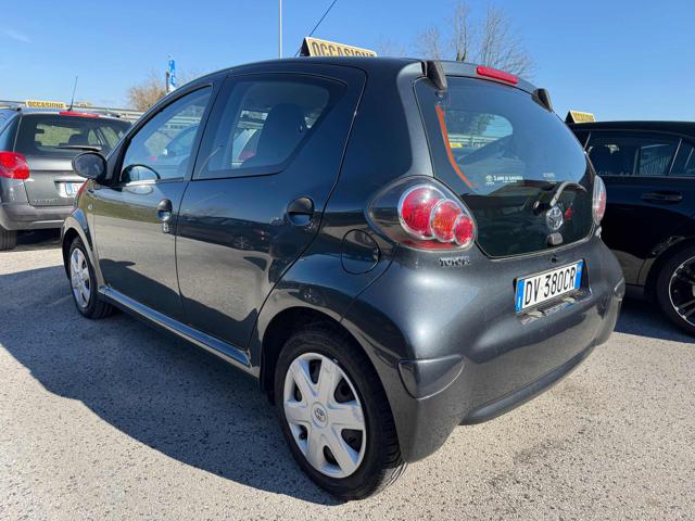 TOYOTA Aygo usata, con Alzacristalli elettrici