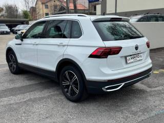 VOLKSWAGEN Tiguan usata, con Airbag