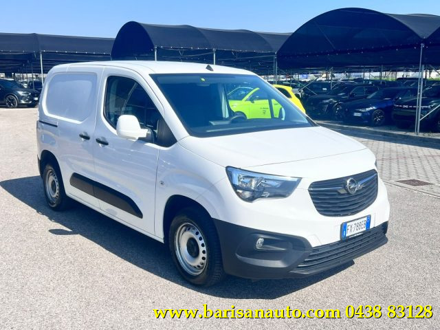 OPEL Combo usata, con Airbag