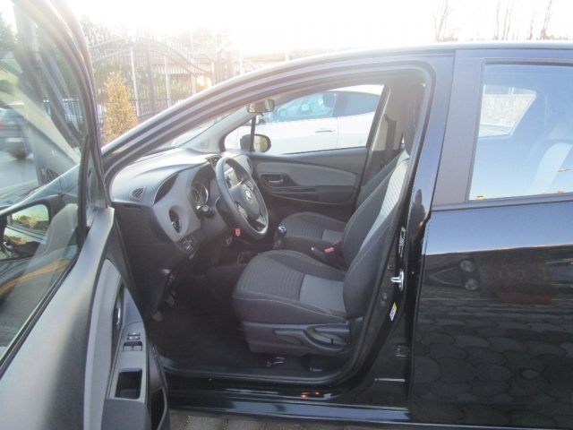 TOYOTA Yaris usata, con Airbag Passeggero
