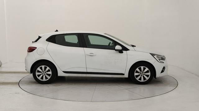 RENAULT Clio usata, con Autoradio